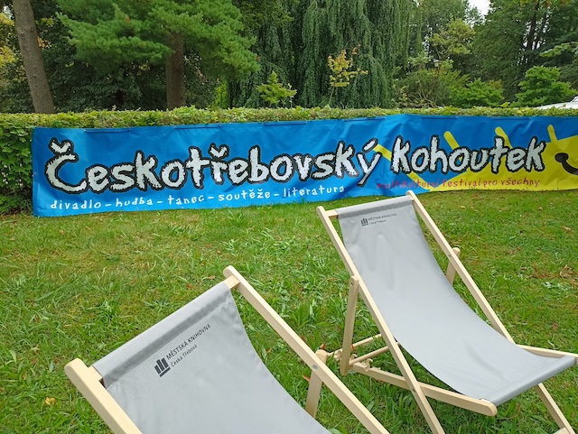 Ilustrační foto: českotřebovský kohoutek baner a lehátka